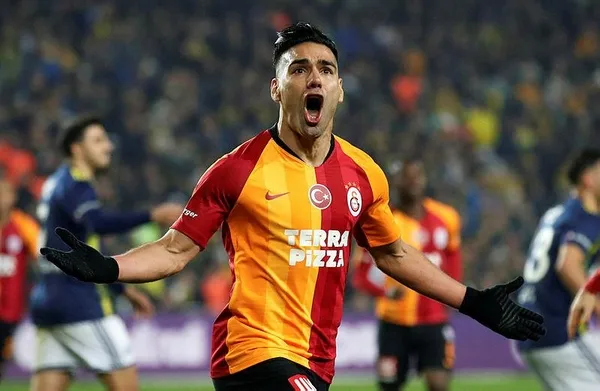 Radamel Falcao'dan net mesaj! "2022’ye kadar ayrılmam"-4