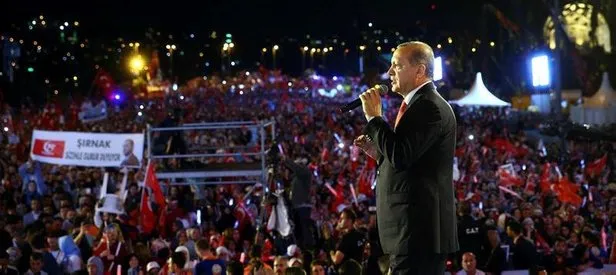 Erdoğan: Önce bu hainlerin kafasını kopartacağız