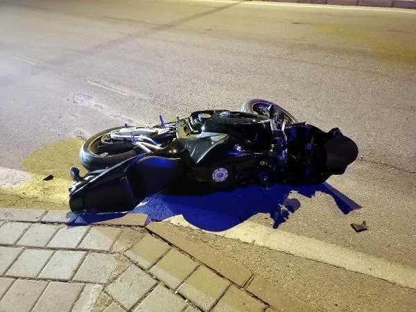 Adana’da korkunç kaza! Motosiklet kaldırıma çarptı: 2 kişi hayatını kaybetti-3