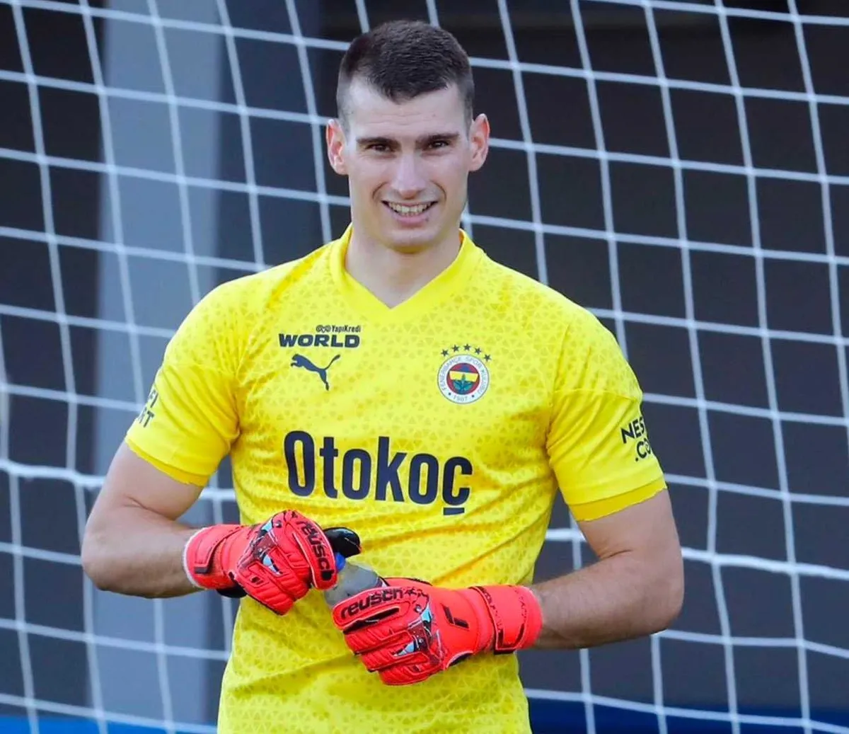 fenerbahceden-barcelonaya-livakovic-icin-flas-iddia-1787138342789.jpeg Fenerbahçe'den Barcelona'ya! Livakovic için flaş iddia-3