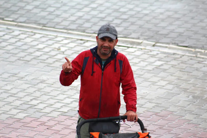 Farid Feyadi İslamiyeti anlatmak için İngiltere'den Mekke'ye yürüyor - 2