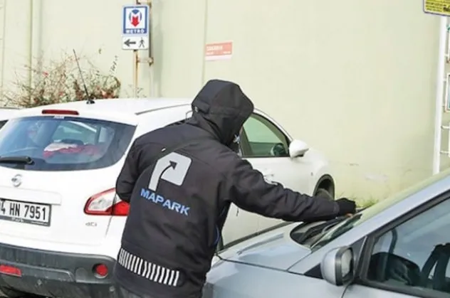 CHP'li Maltepe Belediyesi vatandaşı haraca bağladı