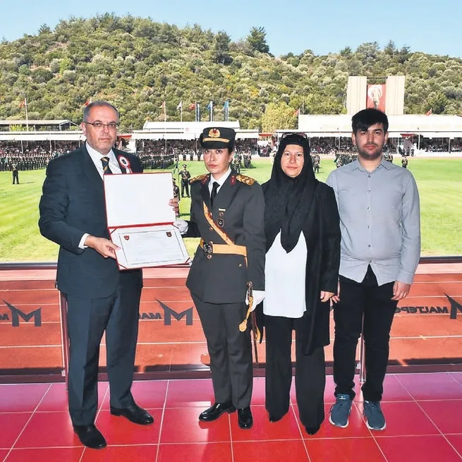 Teğmen Halisdemir