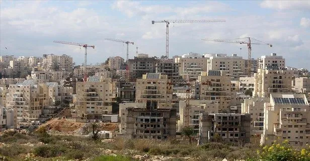 İsrail’den Batı Şeria’da skandal adım! İsrail bin 900’den fazla yasa dışı konut inşasını onayladı