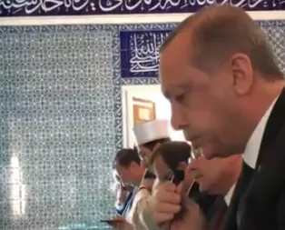 Erdoğan camii açılışında Kur’an okudu
