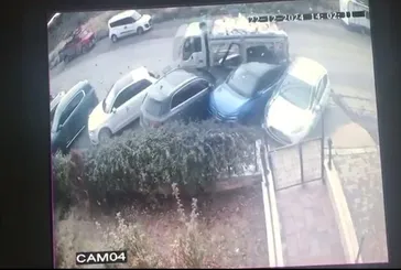 Ankara'da kamyonun 11 aracı biçtiği kaza anı kamerada