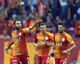 Selçuk İnan efsanelerin ensesinde