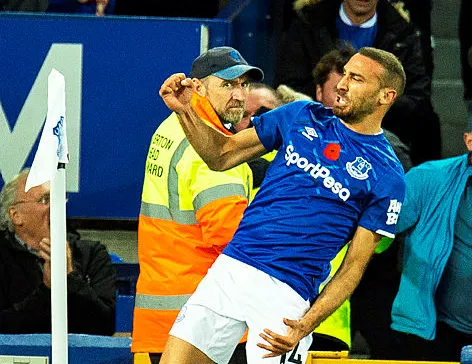 Cenk Tosun Everton’a veda etti!