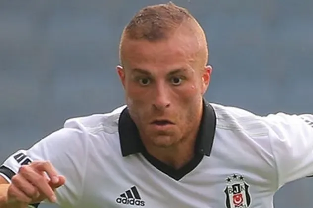 Beşiktaş'ta Gökhan Töre ve Tolga Zengin'in alacakları ödendi
