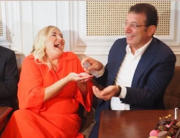 Ruhsatsız alkol skandalı! O paylaşımlarını kaldırdı!