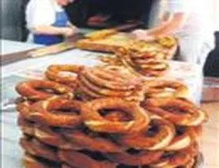 Susam İle Pekmezin Ölümsüz Aşkı: Simit