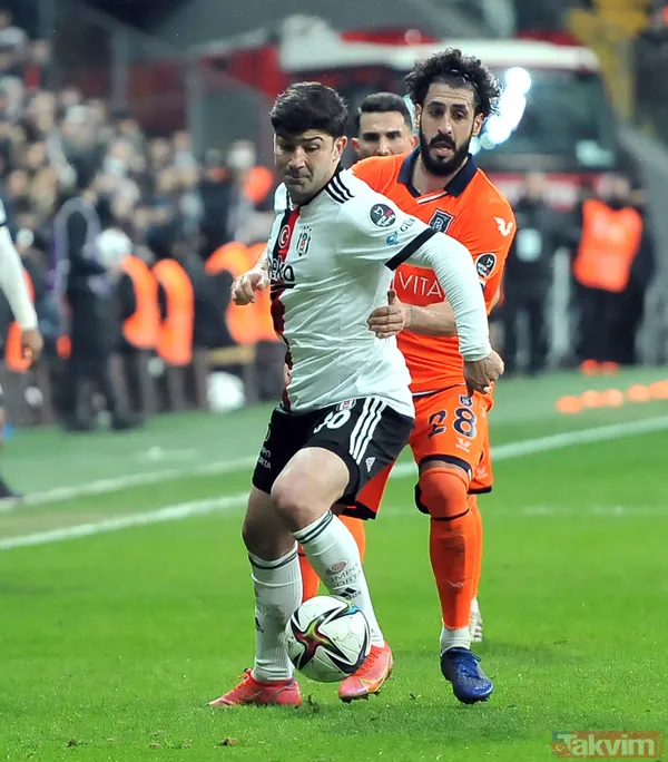 Kenan Karaman depremi! İlk golünü attı sosyal medya karıştı - 14