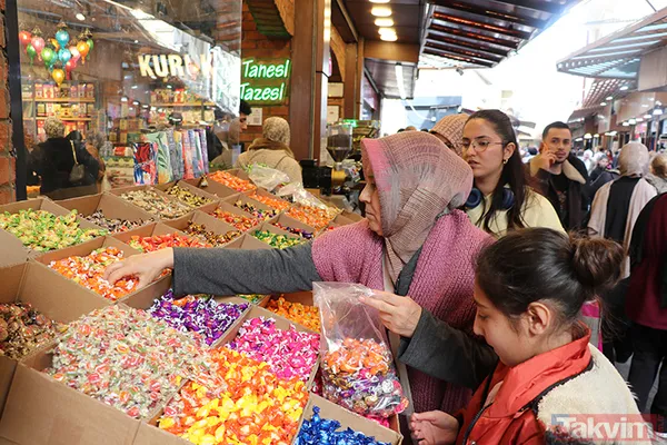 Durum Psikolojik Sonuç Uzman Yorumu Aile Ziyareti Yüksek Aidiyet "Kişi Kendisini Bir Bütünün Parçası Hisseder, Yalnızlık Azalır." Bireysel Tatil Geçici Haz...