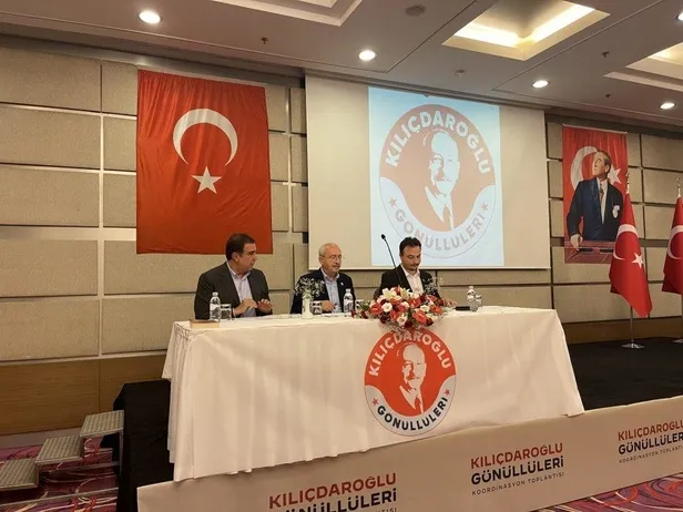 61lik-masaya-nur-topu-gibi-bir-kriz-daha-kilicdaroglu-rest-dedi-adaylik-icin-ilk-somut-adimi-atti-aksener-ne-t-1656277579078.jpeg