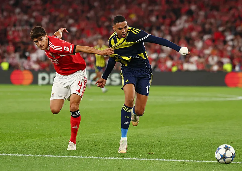 15 ay sonra Jose Mourinho'suz ilk maç! Fenerbahçe'nin muhtemel 11'i - 1