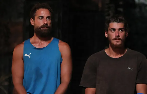 Survivor'da Acun Ilıcalı'dan eşi benzeri görülmemiş talep kırmızı takım buz kesti! Mavi takım hasetlendi bu istek 'pes dedirtti'-4