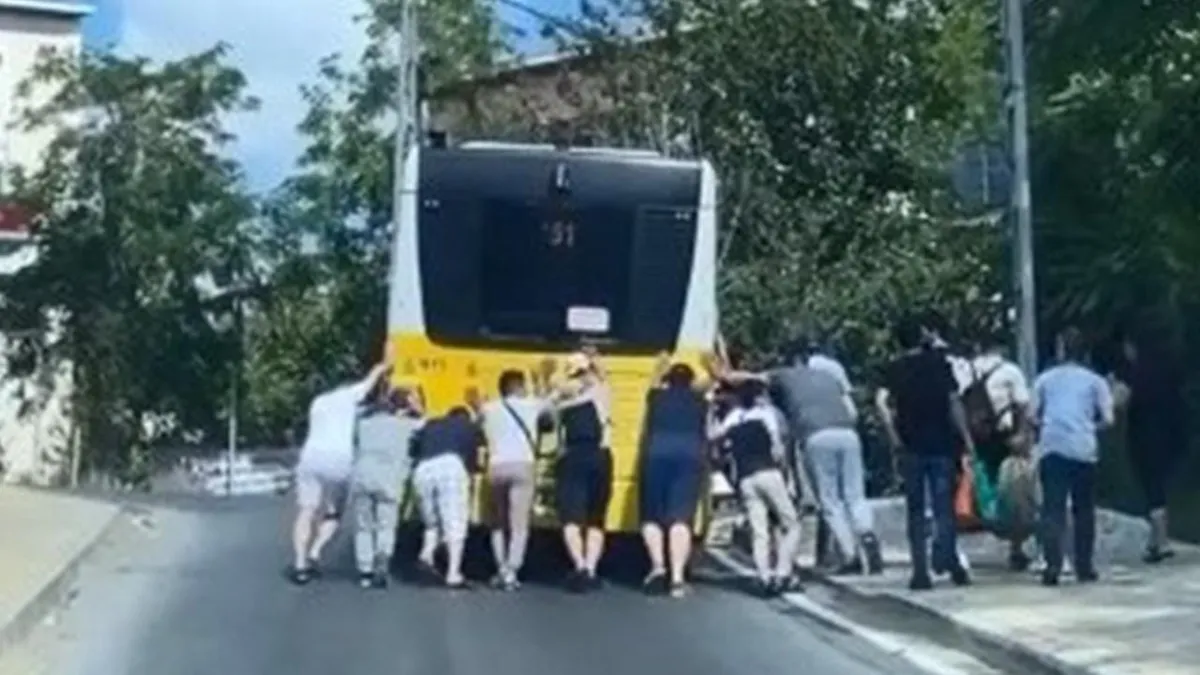 aziz-ihsan-aktas-ekosistemi-anlatti-yapinin-basinda-ekrem-imamoglu-var-paralar-otelde-ve-ozel-ofiste-teslim-ed-1787288885959.jpeg Aziz İhsan Aktaş "Ekosistemi" anlattı: Yapının başında Ekrem İmamoğlu var! "Paralar otelde ve özel ofiste teslim edilir"-5