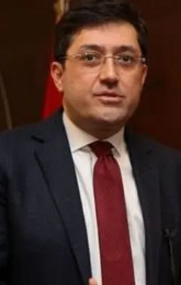 Murat Hazinedar darbeyle tehdit etmişti