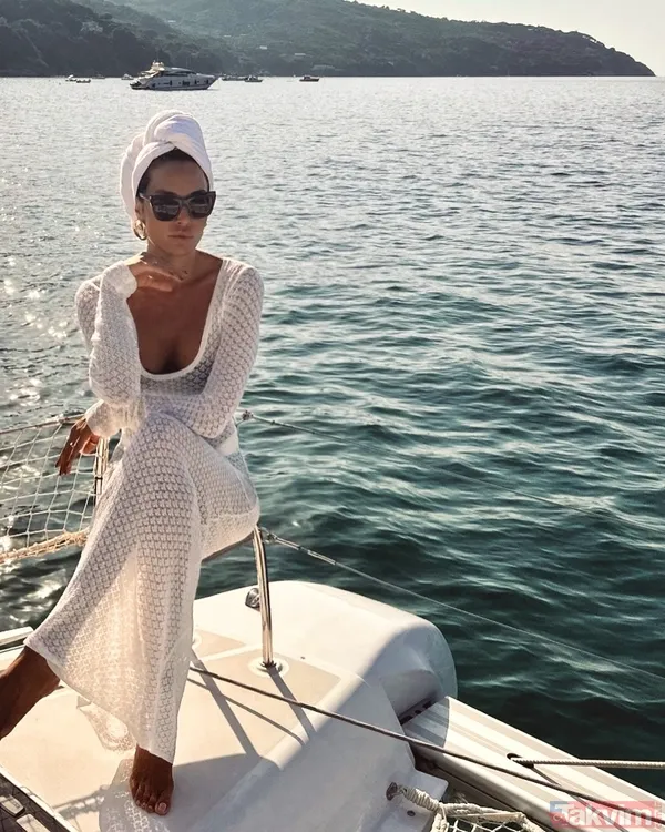 Fikret Orman İle Aşk Yaşayan Duran, Londra'da Aldı Ve Başkentin En Prestijli Mağazalarından Alışveriş Yaptı.