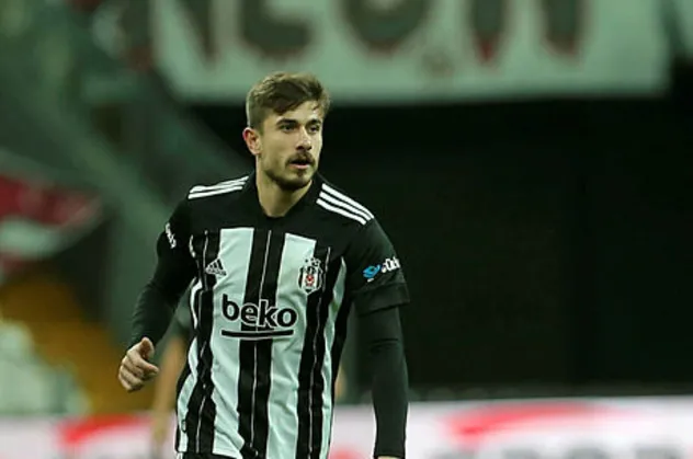 Fenerbahçe bitirdi derken Galatasaray devreye girdi! Beşiktaş'ın yıldızı Dorukhan Toköz...