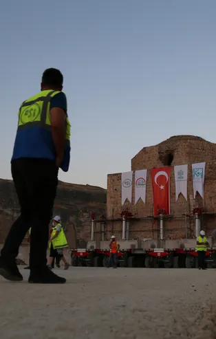 650 yıllık tarihi Artuklu Hamamı taşınıyor