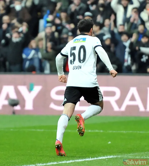 Kenan Karaman depremi! İlk golünü attı sosyal medya karıştı - 18