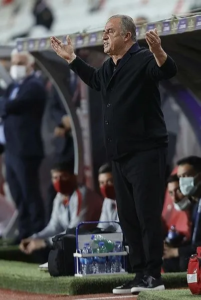 galatasaraydan-tffye-flas-cevap-garip-yaniti-saskinlikla-karsiladim-1619717348113.jpeg Galatasaray Teknik Direktörü Fatih Terim'den TFF'ye flaş cevap: Garip yanıtı şaşkınlıkla karşıladım-1