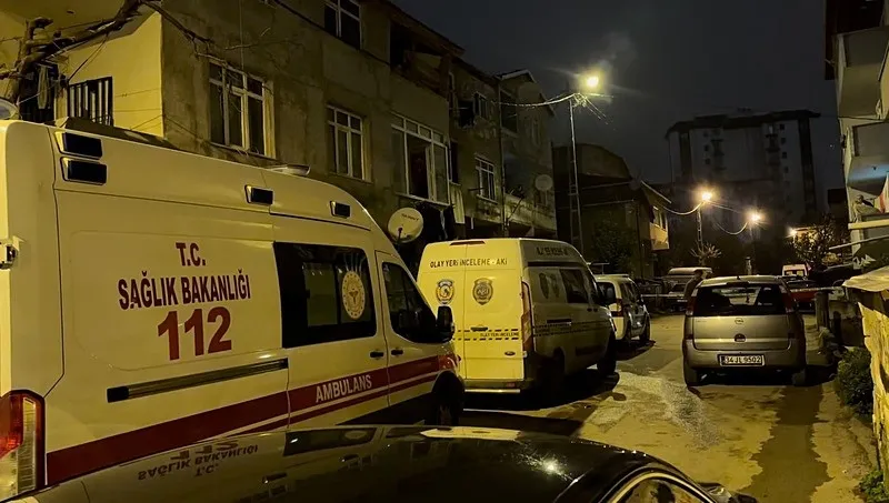 Pendik'te yangın (DHA)