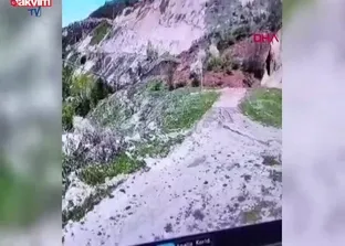 Reşadiye’de heyelan anı kamerada!