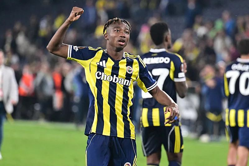 Fenerbahçe ve Galatasaray'ın yıldız futbolcu için transfer savaşı! - 3