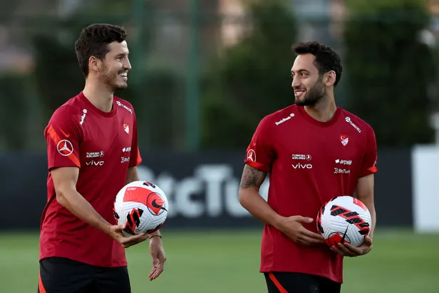 cebelitarik-turkiye-maci-ne-zaman-saat-kacta-a-milli-takim-cebelitarik-maci-hangi-kanalda-1630528039499.jpg Cebelitarık Türkiye maçı ne zaman, saat kaçta? A Milli Takım Cebelitarık maçı hangi kanalda?-7