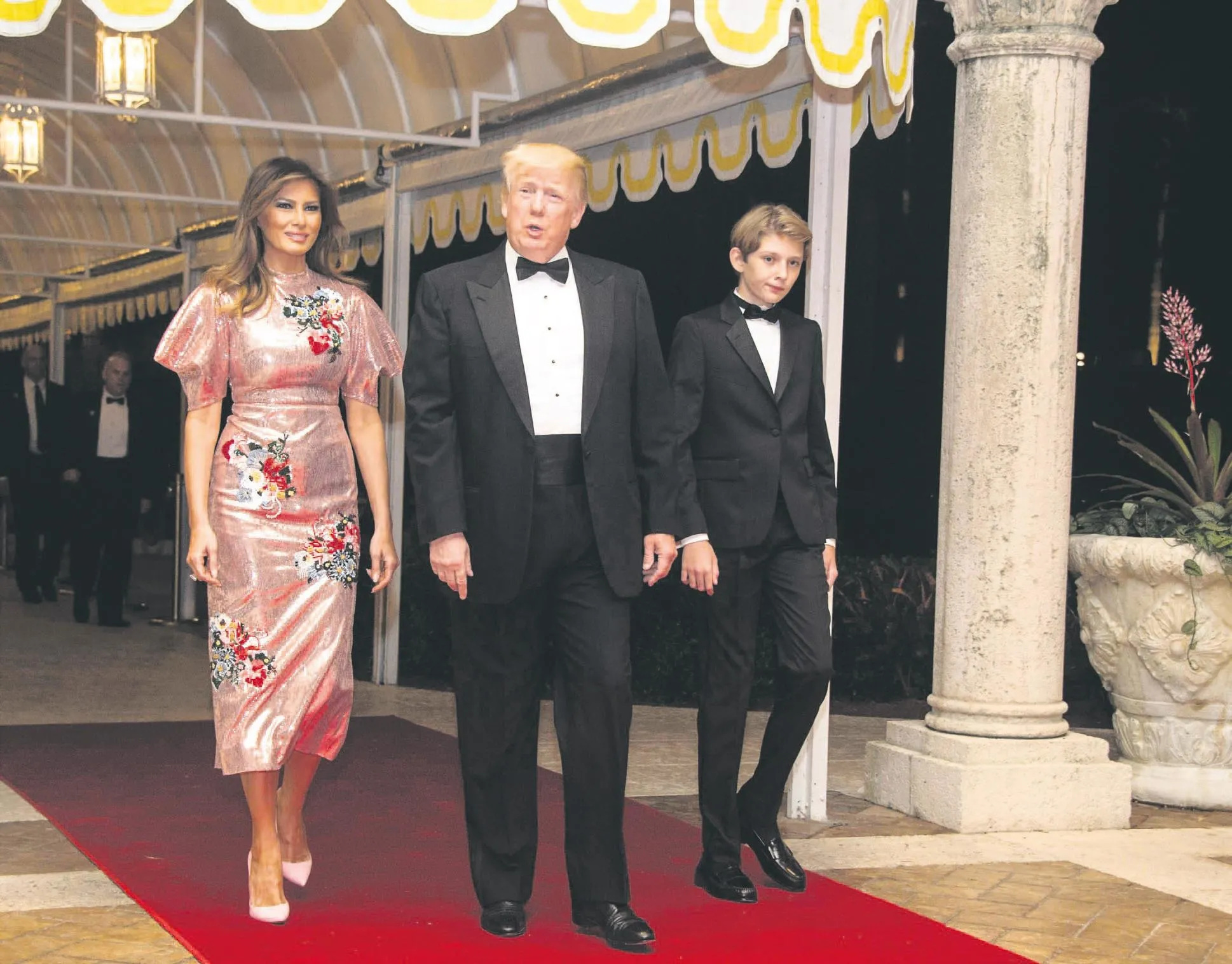 Melania çiçek açtı