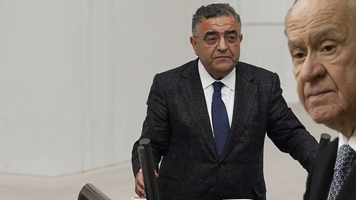 Devlet Bahçeli'den "terörsüz Türkiye" teması: CHP'li Sezgin Tanrıkulu ile görüştü