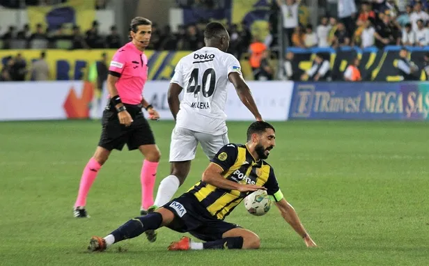 kartal-ankaragucu-engelini-asti-5-macinda-4-kez-kazandi-1662337042538.jpeg Kartal Ankaragücü engelini aştı! 5. maçında 4. kez kazandı-2