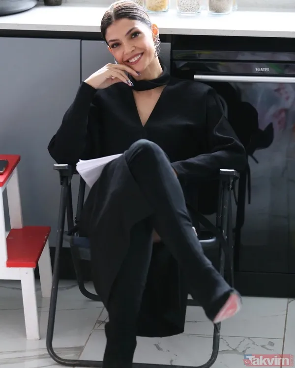 52 yıllık eşi de çok ünlü | Şevket Altuğ'un son hali yıllar sonra ortaya çıktı! Gözlerden ırak yaşayan Yeşilçam'ın usta ismi herkesi şaşırtı - 28