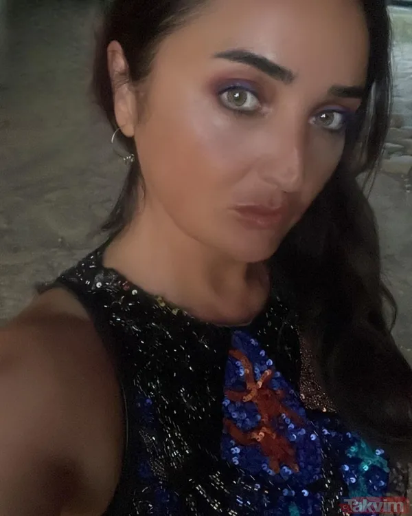 Atasoy, Farklı Ülkelerde Çalışmak Üzere Yurt Dışına Gittiğinde Babasının Da Kendisine Destek Olduğunu Belirterek, "Pandemi Nedeniyle Ben Türkiye'ye Döndüm...