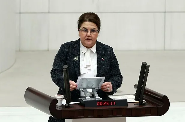 son-dakika-istismara-ugrayan-6-yasindaki-cocuk-bakan-yanik-can-guvenligini-riske-etmemek-icin-bir-sure-bekledi-1670710735488.jpeg Son dakika: Bakan Yanık 'istismara uğrayan 6 yaşındaki çocuk' davasında süreci anlattı: Aynı gün müdahil olduk-3