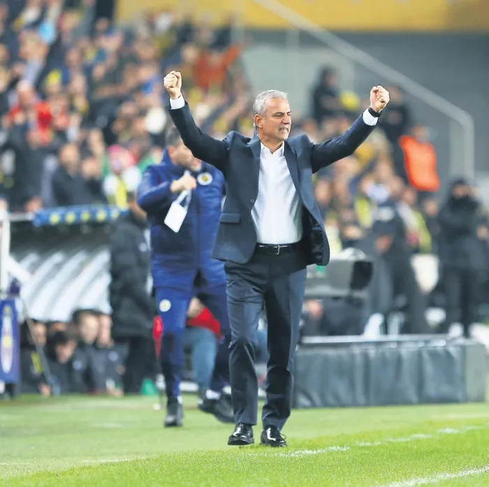1701727587344.jpeg Fenerbahçe Beşiktaş derbisi öncesi moral kazandı! Sivasspor'u 4-1 yendi Nordsjaelland'dan yediği 6 golün acısını çıkardı-3