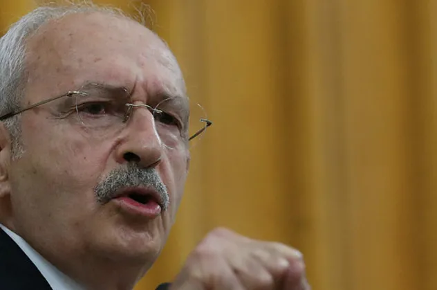 Seçimlerde HDP'den istediğini alamayan CHP Genel Başkanı Kemal Kılıçdaroğlu bu sefer de FETÖ'cü vatan hainlerine oynuyor!