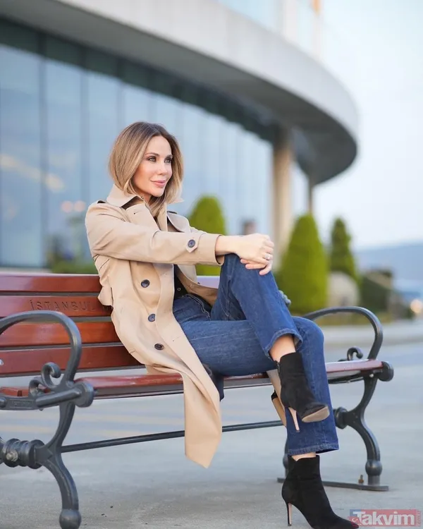 27 yıldır 56 kilo! 2 çocuk annesi Demet Şener “Asla diyet yapmıyorum” diyerek sırrını açıkladı! Bakın 45’lik Demet formunu neye borçlu... - 8