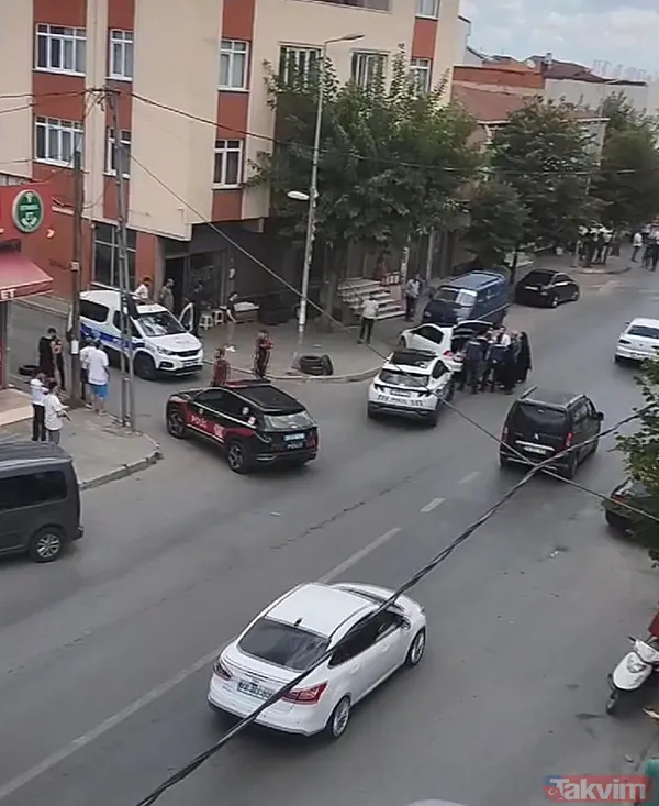 Kurtlar Vadisi Esenyurt! Sokak ortasında silahlı çatışma - 1