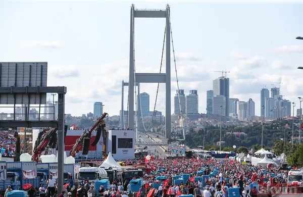 15 Temmuz Şehitler Köprüsü'ne akın akın geldiler - 47