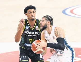 Anadolu Efes’ten 18 sayı fark