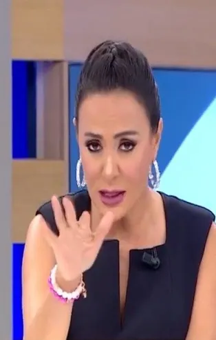 Kürtçe konuşan kadını yayından alan Didem Arslan Yılmaz'ın konukla İngilizce konuştuğu yayın ortaya çıktı