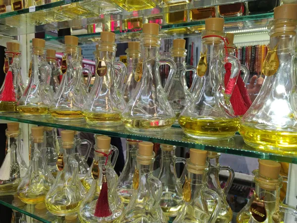 kilosu-16-bin-lira-bu-koku-balina-kusmugundan-yapiliyor-1637909081422.jpg Kilosu 16 bin lira! Bu koku balina kusmuğundan yapılıyor-6