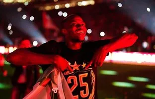 Aslan kral Osimhen! Sarı-Kırmızılı formayla 25. kez ağları havalandırdı