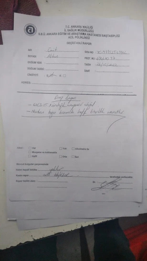 iyi-parti-altindag-ilce-baskanliginda-dayak-skandali-ankara-buyuksehir-belediyesi-calisani-partiliyi-odaya-sok-1666863860609.jpeg İYİ Parti Altındağ ilçe başkanlığında dayak skandalı! Ankara Büyükşehir Belediyesi çalışanı partiliyi odaya sokup dövdüler-3