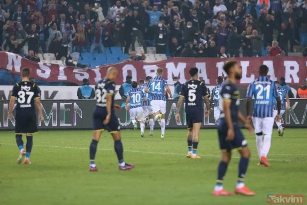 koltuk-avcisi-1634518111371.jpeg Trabzonspor Fenerbahçe’yi devirdi, liderliği ele geçirdi!-2