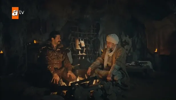 Şeyh Edebali, Osman Bey'e öğüt veriyor! İstikbali emanete sahip çıkanlar belirleyecektir