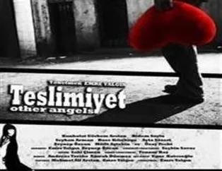 Teslimiyet filminden kareler